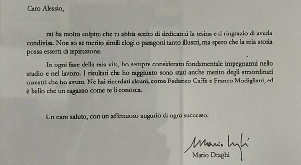 Studente invia la sua tesina a Mario Draghi, il premier gli risponde: «Grazie per averla condivisa con me»