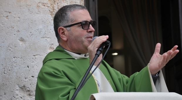 Crisi idrica, l'Arcivescovo di Gaeta punta il dito contro la politica