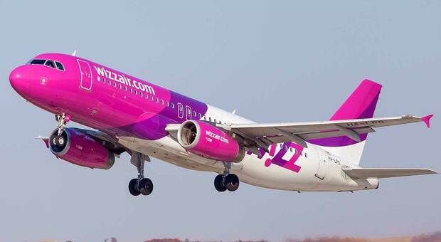 Turismo, nuova base Wizz Air a Napoli: 18 rotte da agosto, ci sono Tallinn e Reykjavik