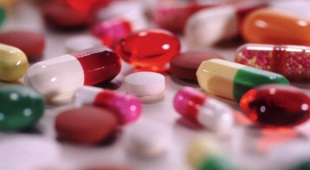 Batteri resistenti agli antibiotici, è allarme "Le infezioni comuni potranno uccidere"