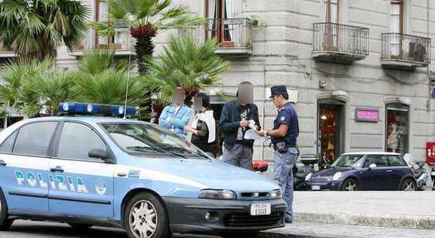 Salerno: Rapina stile arancia meccanica ai danni della prostituta,arrestati quattro minorenni e un 24enne