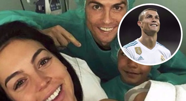 Cristiano Ronaldo di nuovo papà, la gioia sui social: "Siamo tutti molto felici"