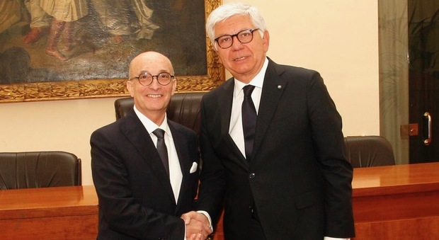 Il prof Carrino commendatore al Merito della Repubblica Italiana: «Uno sprone a fare meglio»