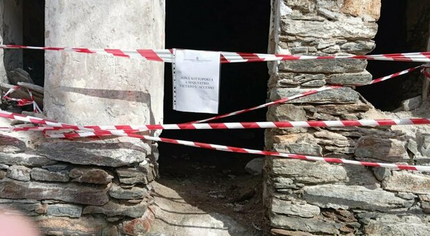 Donna morta ad Aosta, c'è l'identikit dell'assassino: «E' un uomo alto, mulatto e con i ricci neri»