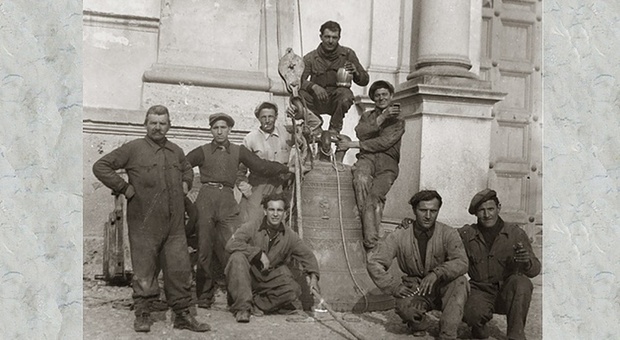 2 aprile 1940 A Roma si requisiscono cancelli e campane per fare scorta di ferro per la guerra