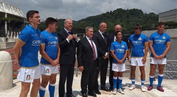 Cattolica Assicurazioni è nuovo sponsor degli azzurri del rugby. E Malagò rilancia: «Business plan per il Flaminio»