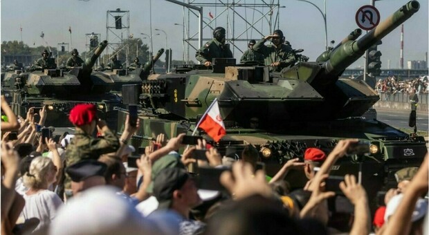 Polonia, stop armi a Kiev: l'Ucraina perde un alleato. Varsavia: «Ci stiamo armando perché ora dobbiamo difenderci»