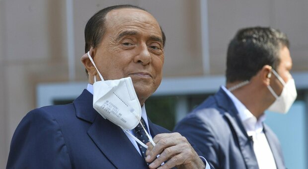 Berlusconi: «Trump ha pagato atteggiamento arrogante. Ho mandato i miei auguri di buon governo a Biden»