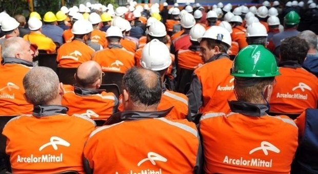 Arcelor Mittal, sindacalista aggredito da operaio in cassa integrazione