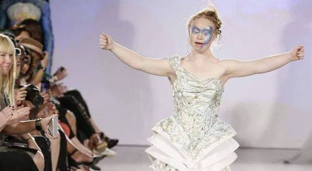 Modella Down Madeline, la modella Down che conquista le passerelle di New York -Foto ...
