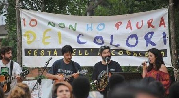 Ostia, la festa dell'Arcobaleno per dire “no” a razzismo e xenofobia