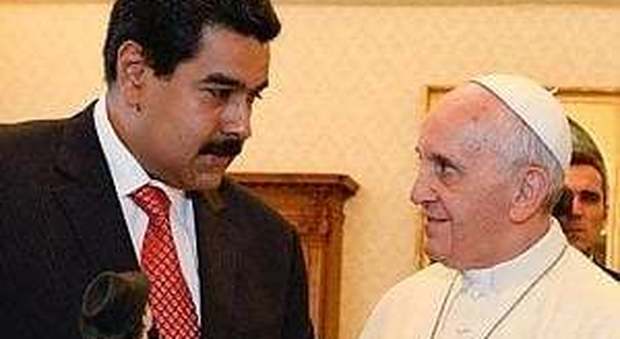 Venezuela, Papa Francesco chiede a Maduro di non fare ricorso alla violenza