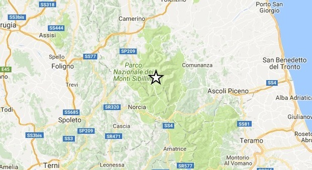 Terremoto, nuove scosse di magnitudo 4.0 e 3.5 in Umbria e nelle Marche: "Almeno 25mila sfollati"