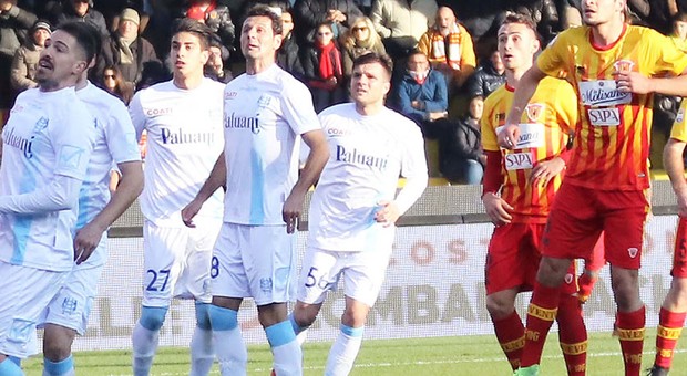 Benevento, Hetemaj sogna il super derby con la Salernitana