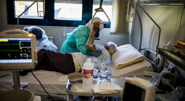 Coronavirus in Campania, in 24 ore nessuna vittima e 17 pazienti guariti