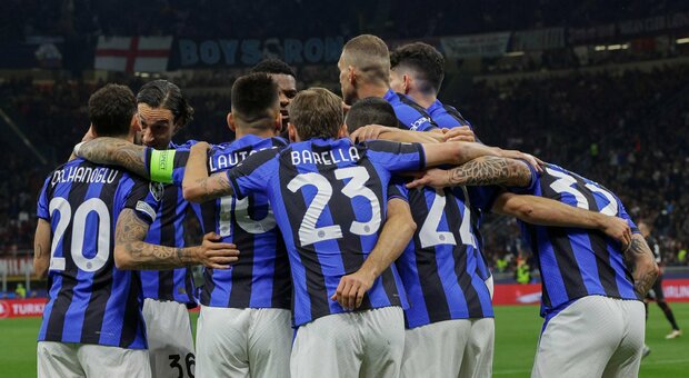 Milan-Inter 0-2, gol di Dzeko e Mkhitaryan. Inzaghi vede la finale di Champions, a Pioli ora serve un'impresa al ritorno