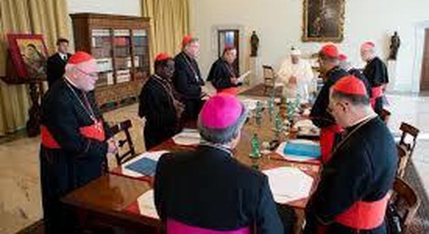 Papa Francesco convoca a Santa Marta i cardinali consiglieri