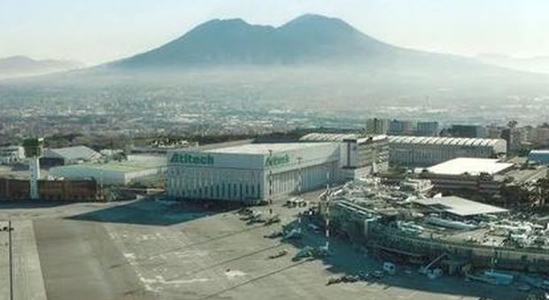 Sciopero trasporti: a Napoli cancellati 26 voli, ferma la funicolare