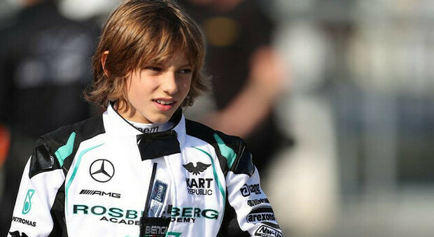 Formula Uno, l'erede di Hamilton si chiama Andrea: è italiano e ha 14 anni