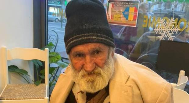 il senzatetto romeno "sfrattato"