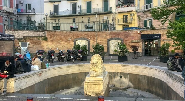 Napoli: rissa e coltellate a Mergellina, denunciati tre italiani e due ecuadoregni