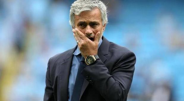 Josè Mourinho esonerato dal Chelsea. Hiddink o Ramos ora, in estate Allegri?