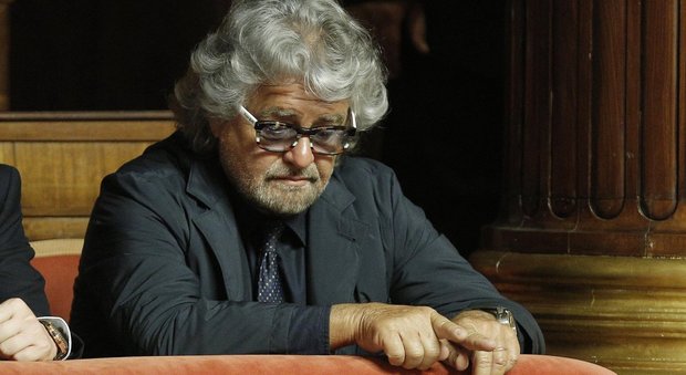 Unioni civili, Grillo lascia libertà di coscienza. Ma su Twitter i senatori lanciano #iovotosì. Alfano: ora può saltare tutto