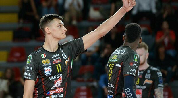 Volley Supercup, la Lube piega Modena: Civitanova vola in finale sulle ali di Nikolov