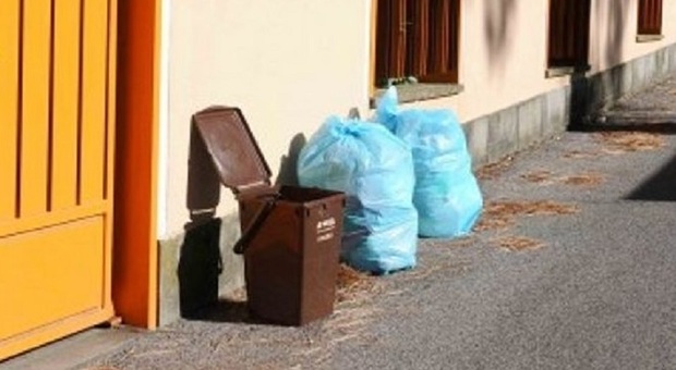 Ecco le variazioni al servizio di raccolta rifiuti con modalità porta a porta durante le festività natalizie