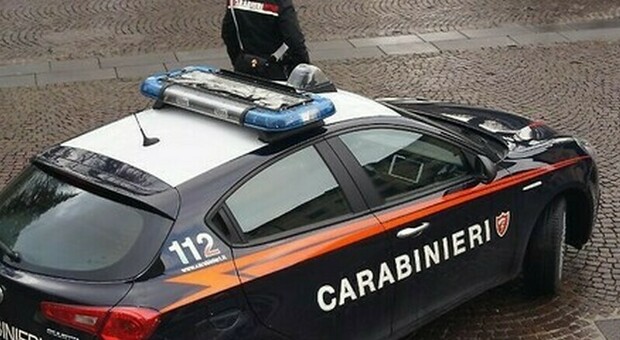 https://statics.cedscdn.it/photos/MED/40/57/8464057_07182759_carabinieri_ultimissime_oggi.jpg