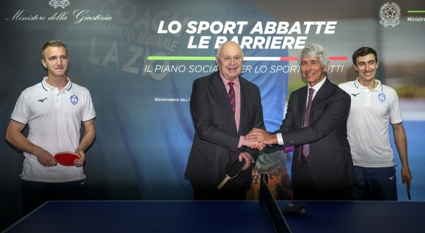 Rebibbia, presentato il progetto Sport in Carcere con i ministri Nordio e Abodi: «Diritto allo sport anche negli istituti di pena»