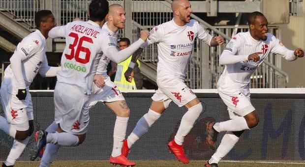 Serie B, il Padova travolge il Verona, Cosenza-Ascoli finisce 0-0