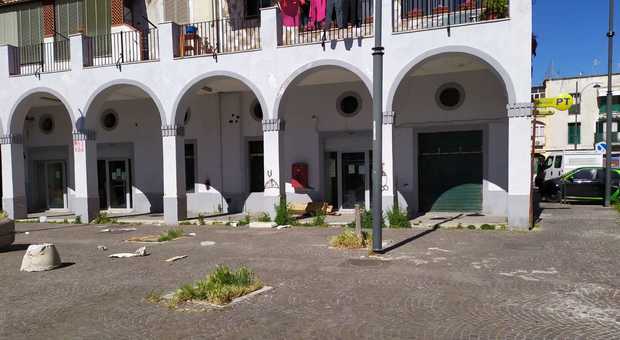 Napoli Est, ufficio postale chiuso. Disagi per i residenti: «Costretti a fare chilometri»