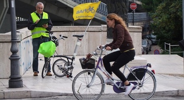 Il Comune paga chi va al lavoro in bici: 25 centesimi al chilometro