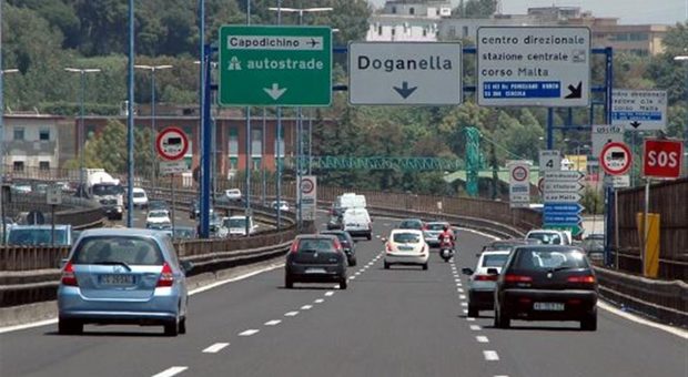 Autostrade, procura di Napoli sequestra atti Tangenziale su stato e lavori viadotti Capodichino e Arena Sant'Antonio