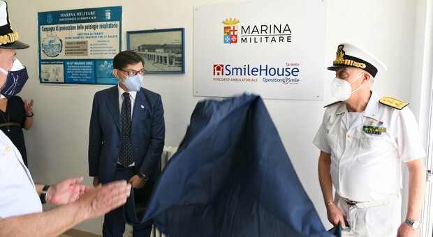 Marina militare: a Taranto al via l'attività dell'ambulatorio multidisciplinare smile horse