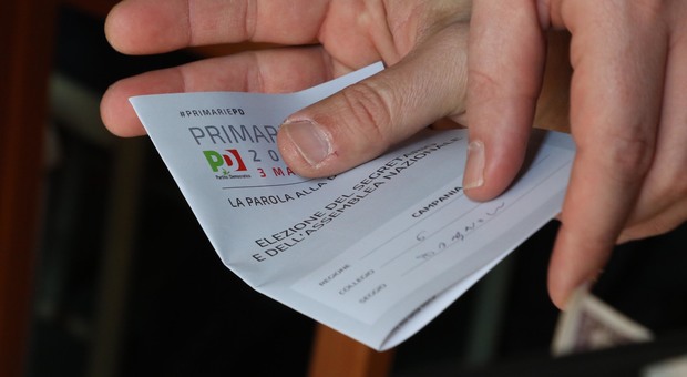 Irregolarità in primarie Pd a Napoli, sospesi elettori ritenuti responsabili