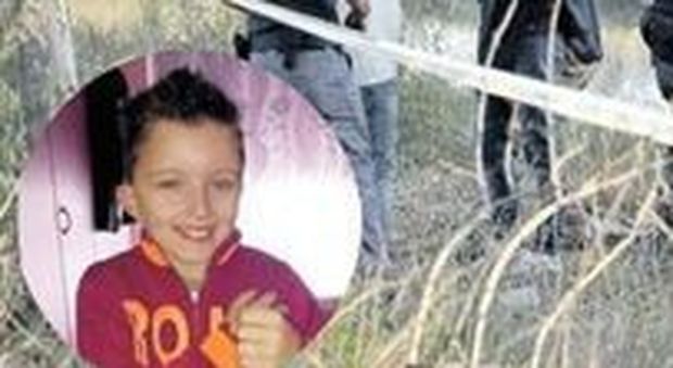 Fiumicino, bimbo di 11 annega in un canale, è giallo: non si esclude il suicidio
