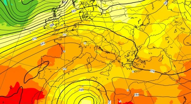 Anticiclone subtropicale, caldo anomalo e picchi di 30 gradi sull'Italia: le previsione del weekend