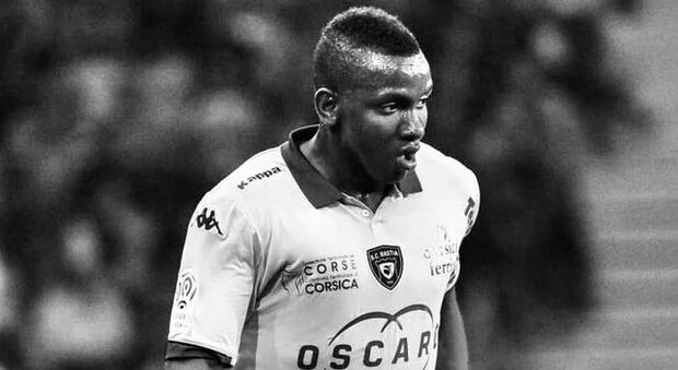 Christopher Maboulou morto a 30 anni stroncato da infarto durante la partita