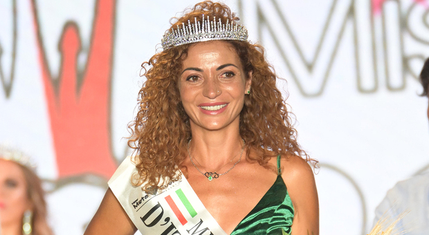 Una pugliese vince il concorso "Miss Reginetta d’Italia Over Lady"/Ecco chi è
