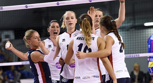Pesaro, lo sponsor MyCicero lascia e il volley femminile rinuncia all'A1