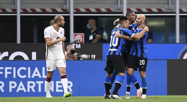 Belotti spaventa Conte ma l'Inter nella ripresa ribalta il Toro ed è seconda: 3-1