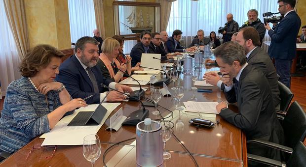 Regione Campania, ecco il tavolo della commissione Anticamorra e Antimafia