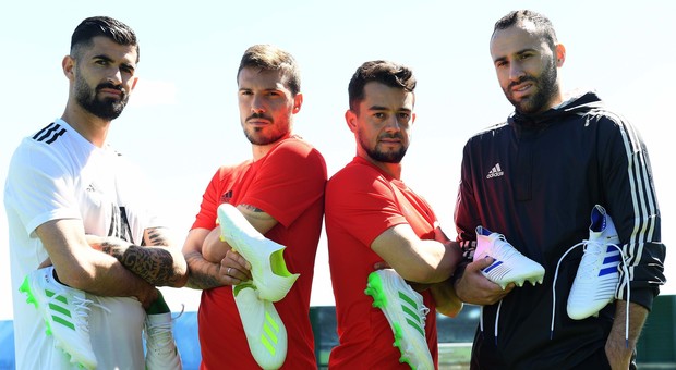 Napoli, nuovo patto con Adidas: «Così rafforziamo la nostra intesa»