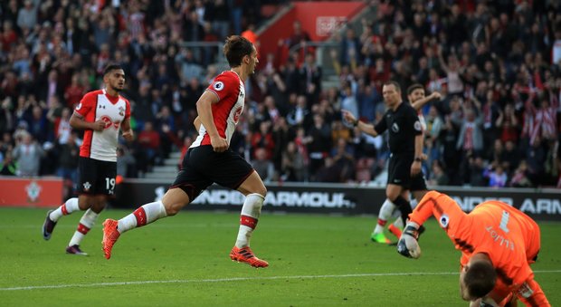 Gabbiadini esulta dopo un gol con il Southampton
