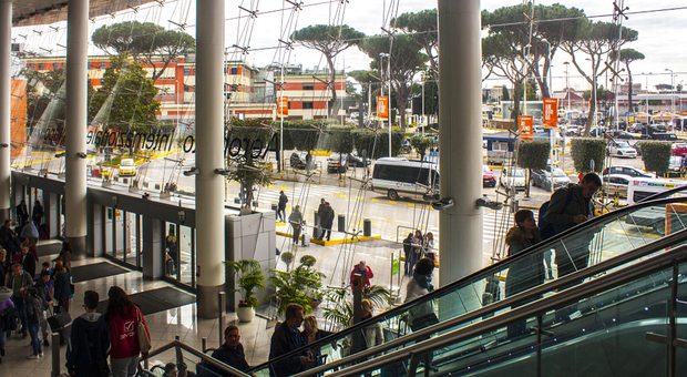 Campania in recessione: l'economia salvata da export e turisti stranieri