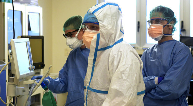 Coronavirus, il primario di Rianimazione dell'ospedale di Bergamo: «Noi la Wuhan d'Italia, fino a 17 morti al giorno»