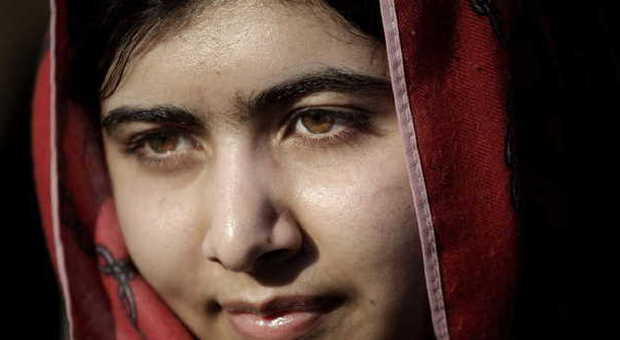 Premio Nobel per la pace a Malala, così un proiettile cambiò il suo destino