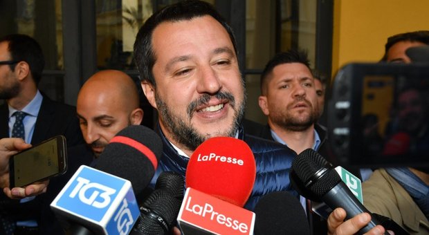 Congresso delle famiglie. Salvini chiarisce: «Vado, ma aborto e divorzio non si toccano»